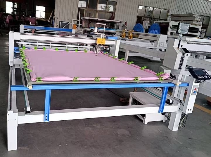 Single head quilting machine is for manufacturing home textile products, for purchase contact us at Bedtex India Solutions in New Delhi.